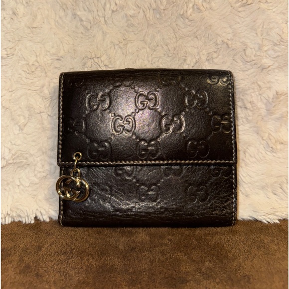 Gucci Brown Wallet with Gold Logo Charm - Picture 2 of 8